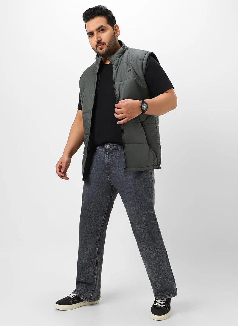 Urbano Fashion  Urbano Plus Men's Green Sleeveless Zippered Puffer Jacket for Men | Best Price UAE